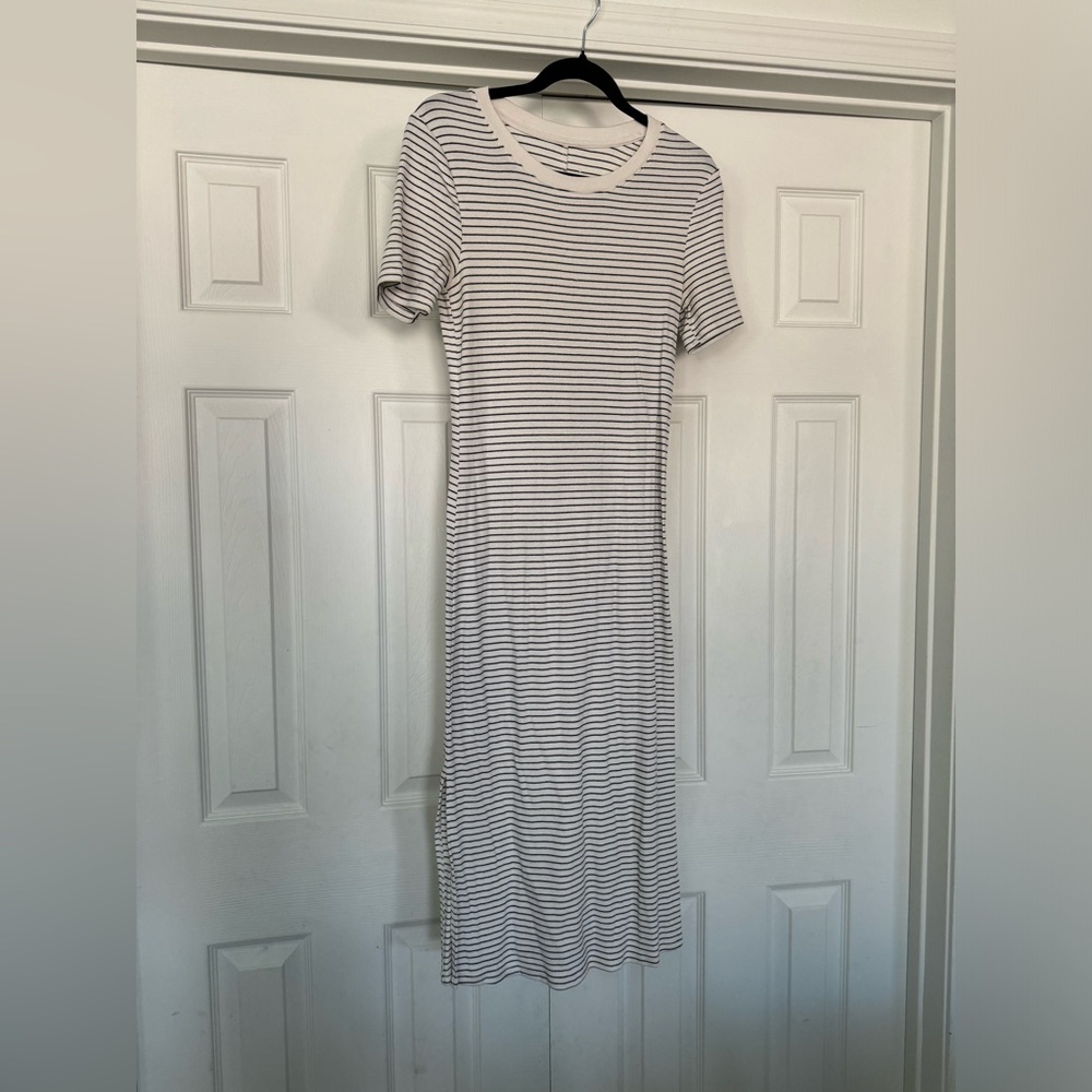White striped tshirt dress